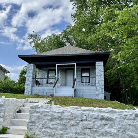 5871-E-52nd-St-Kansas-City-MO-IMG_2098