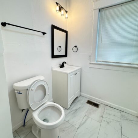 5871-East-52nd-Street-Kansas-City-MO-4650