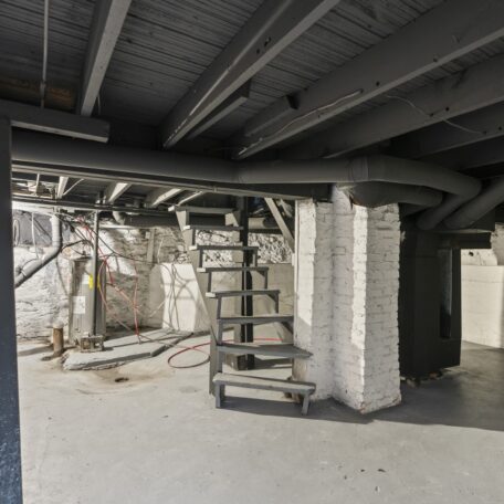 5877-Norton-Ave-Kansas-City-MO-DSC08081