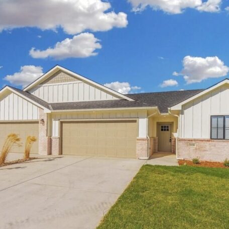 5969-Spring-Hill-Ct-Goddard-KS-Maple-ext