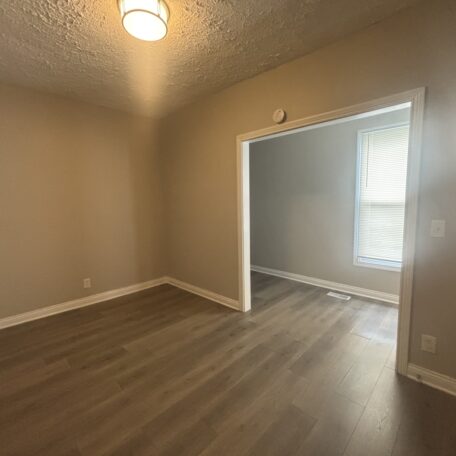 5982-Kennington-St-Indianapolis-IN-IMG_3518