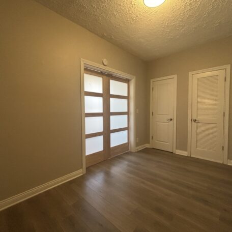 5982-Kennington-St-Indianapolis-IN-IMG_5252