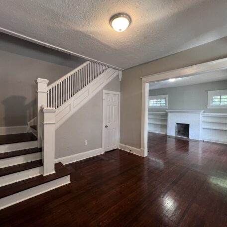 5984-Woodland-Dr-Indianapolis-IN-Woodland3