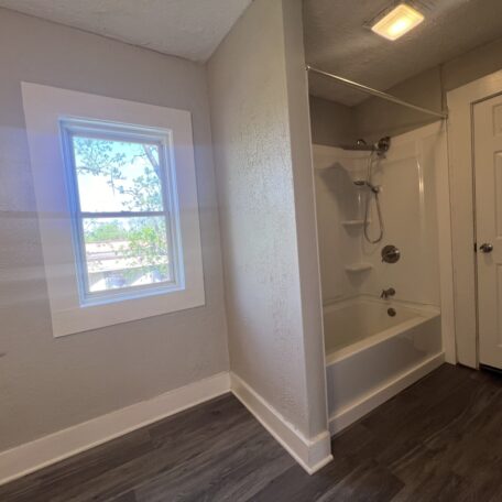 5984-Woodland-Dr-Indianapolis-IN-Woodland6