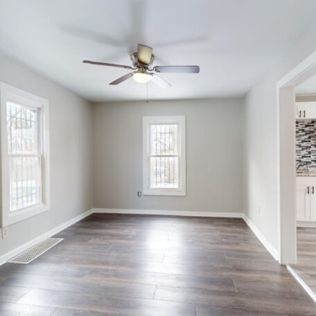 6003-W-30th-St-Cleveland-OH-4310-W-30th-St-12212023_100731