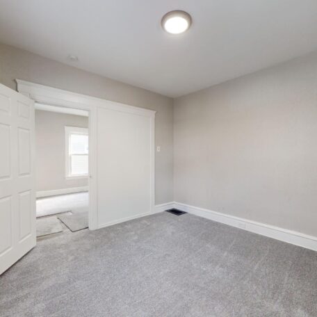 6005-Krather-Rd-Cleveland-OH-3521-Krather-Rd-12212023_083640